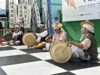 백야 김좌진 장군 고향마을에 등장한 봇짐장수