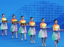 시상식 도우미는 왜 항상 여자일까