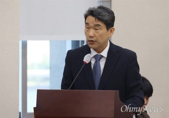 대통령 질책 받은 이주호 