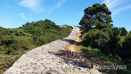젊은 연인이 지나가면... 여주에 떠도는 아름다운 풍문