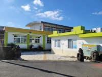 최초 염전에서 관광지로 변화, 알록달록 극적인 곳