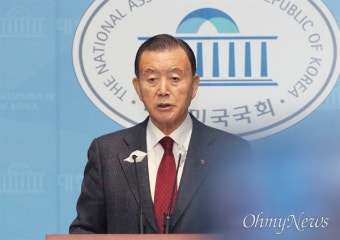 홍문표, 강승규 경선 결정에 
