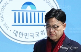 국힘도 '하위 컷오프' 반발... 4선 이명수 