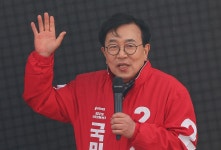 낙동강에 인공섬 만들기... 서병수 공약은 실현 가능할까