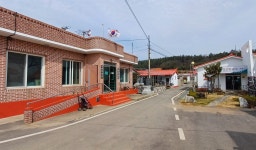 마을 이쁜디, 사람이 없으요... 걸어서 갈 수 있는 섬