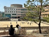 10년째 그대로인 방, 매일 4시 16분의 노래 [세월지도: 당신 곁의 노란리본]