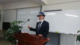 동해·일본해 병기 촉구하는 외교부의 문제점 [김종성의 히, 스토리]