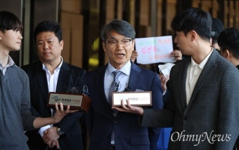 [오마이포토] 최재영 목사, 피의자 신분으로 검찰 소환