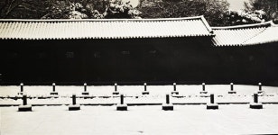 인증샷을 특별한 의미를 담은 예술 사진으로 발전시키려면...