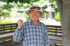 아이들 웃음소리 가득한 농촌마을 빈집 문의 자주 와