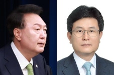 [단독] '윤석열 문고리' 강의구 부속실장, 'VIP격노' 당일 임기훈과 집중 통화