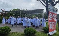 농민들, 1862년 진주농민항쟁 재현하며 윤석열 퇴진 외쳐