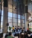 집 앞서 열린 힙한 군산북페어, 모두가 놀라다