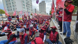 플랜트건설노조 충남지부, 경찰 과잉 통제에 항의 집회