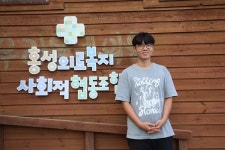 1차의료기관 줄어드는 한국... 상급기관 적은 형태 돼야죠