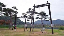 밀양강이 만든 섬, 삼문동 둔치 산책