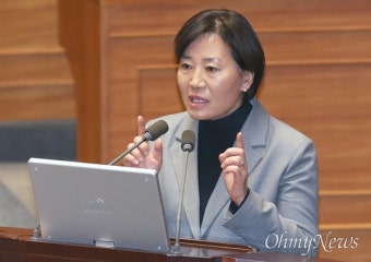 농민 상처에 소금 뿌린 농식품부장관 '농망법' 발언