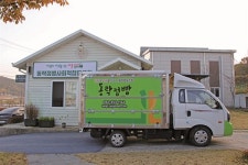 일부러 우유 사는 어르신, 덥석 땀 흘려 일하는 청년