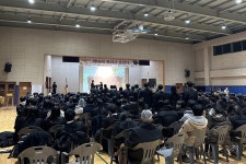 대학입시가 끝난 아이가 계속 학교에 간 이유