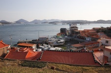 여수 밤바다에 빛나는 거꾸로 브이의 정체