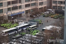 [오마이포토] 시위대비 훈련으로 북적이는 서울경찰청 기동본부