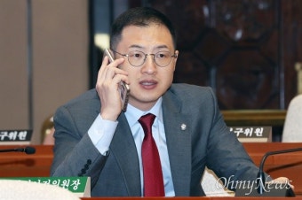 김상욱 