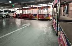 주차장인지 창고인지 대전 0시 축제 비품을 왜 공영주차장에?