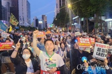 3, 2, 1, 와! 울음 터진 광장, 다만세 부르며 내란범 끝장