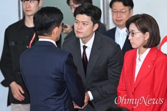 [오마이포토] '대선 패배 승복 선언' 김문수 후보