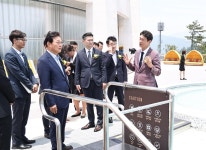 직원 257명 중 절반 이상이 지역 주민 ... 쏠비치 남해 개장