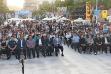 해수욕장엔 광장이, 빈집은 세대 융합 시설로... 울산 동구의 변화