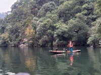 약 200억 원 가치의 석순... 직접 보니 고개가 끄덕여졌다