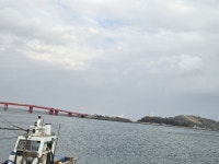 뱃길은 넓히고 삶터는 좁히고… 송도 주민들 보상 없는 개발에 반발