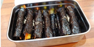 새벽에 오는 닭고기와 우유... 우리는 비용을 치른 겁니다