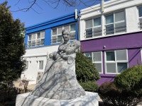 초등학교 교정에 여순사건 추모비가 서 있는 이유