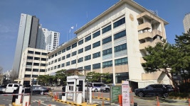 스마트폰도, AI도 배운다… 과기부 디지털배움터 동작구 개소