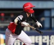 이틀 전엔 맞았고, 오늘은 때렸다… KIA 이호연, 끝내기 만루포