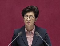강선영 