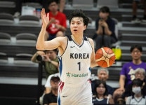 한국 농구, 사우디 완파... 금빛 도전 첫발