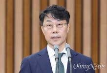 이 대통령, 김성수 대법관 임명안 재가