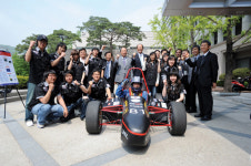 [국민대 대도약 프로젝트 KMU1010 시동]미래 자동차산업 책임질 ‘연구산실’ - 특성화 리더 - 자동차공학전문대학원