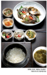 [Gourmet Report] 임금님 수라상에 ‘웃고’ 아찔하게 매운 국수에 ‘울고’