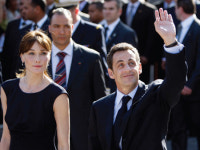 [Airport Fashion] 니콜라 사르코지 프랑스 대통령…작은 키 결점 보완한 완벽 ‘GQ 스타일링’