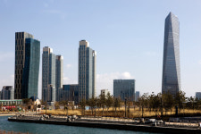 [송도 상업용 부동산] 커낼워크 유령 상가로, 롯데 쇼핑몰 건립에 기대감