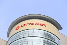 롯데쇼핑, 2분기 영업익 510억원…전년比 30.8%↓