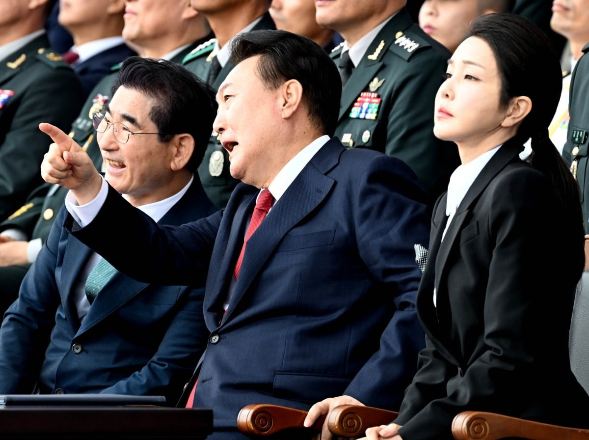 김건희 특검, 건진법사 게이트와 집사 게이트 수사 본격화...압수수색 실시