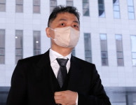 'SM 시세조종 의혹' 김범수···검찰, 징역 15년 구형
