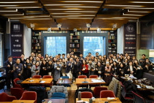 AI 시대에 리더들은 오히려 독서 삼매경