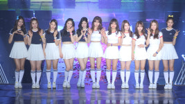 아이오아이(I.O.I) 데뷔 '국민 프로듀서님들, 예쁘게 봐주세요!'