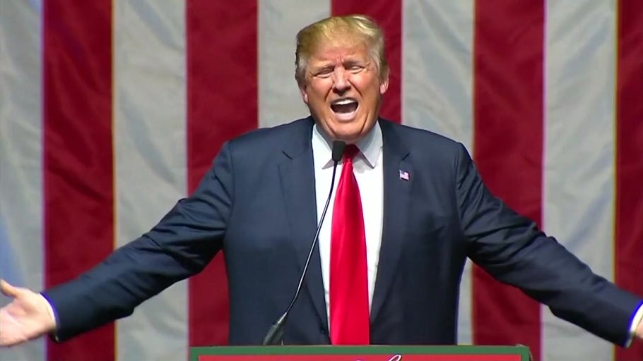 트럼프 지지율 한 달 새 6%p 하락...인종차별 역풍